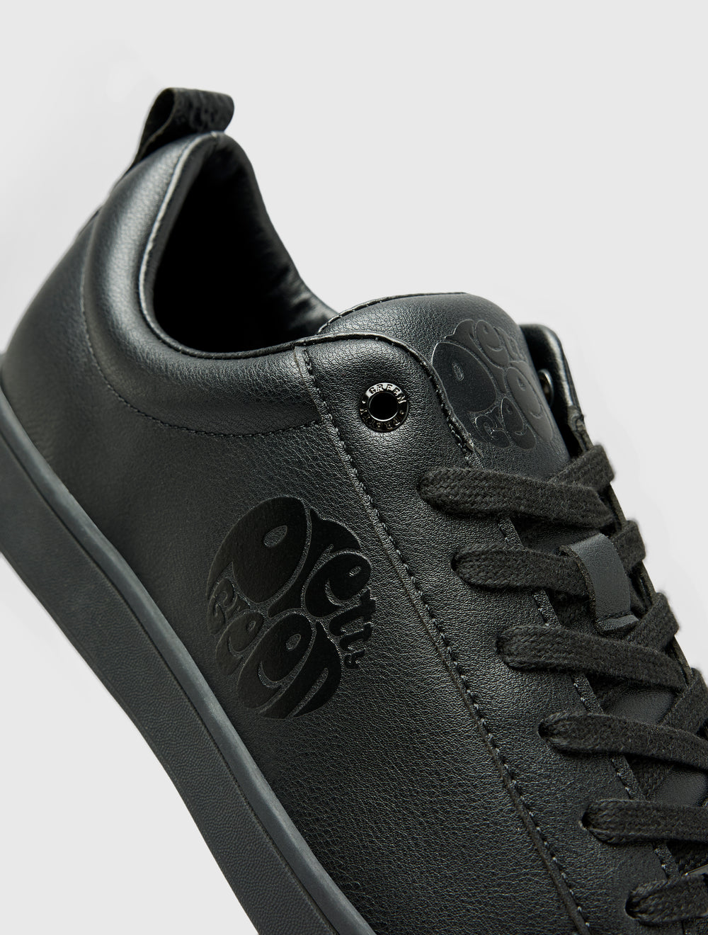 Black Blanco Trainer