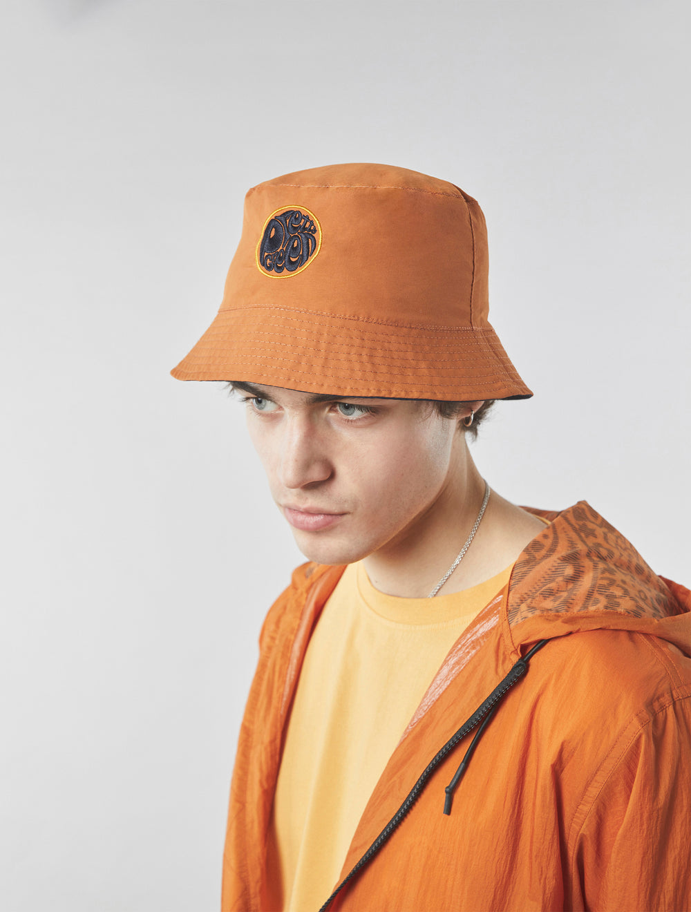Navy Hollen Reversible Bucket Hat