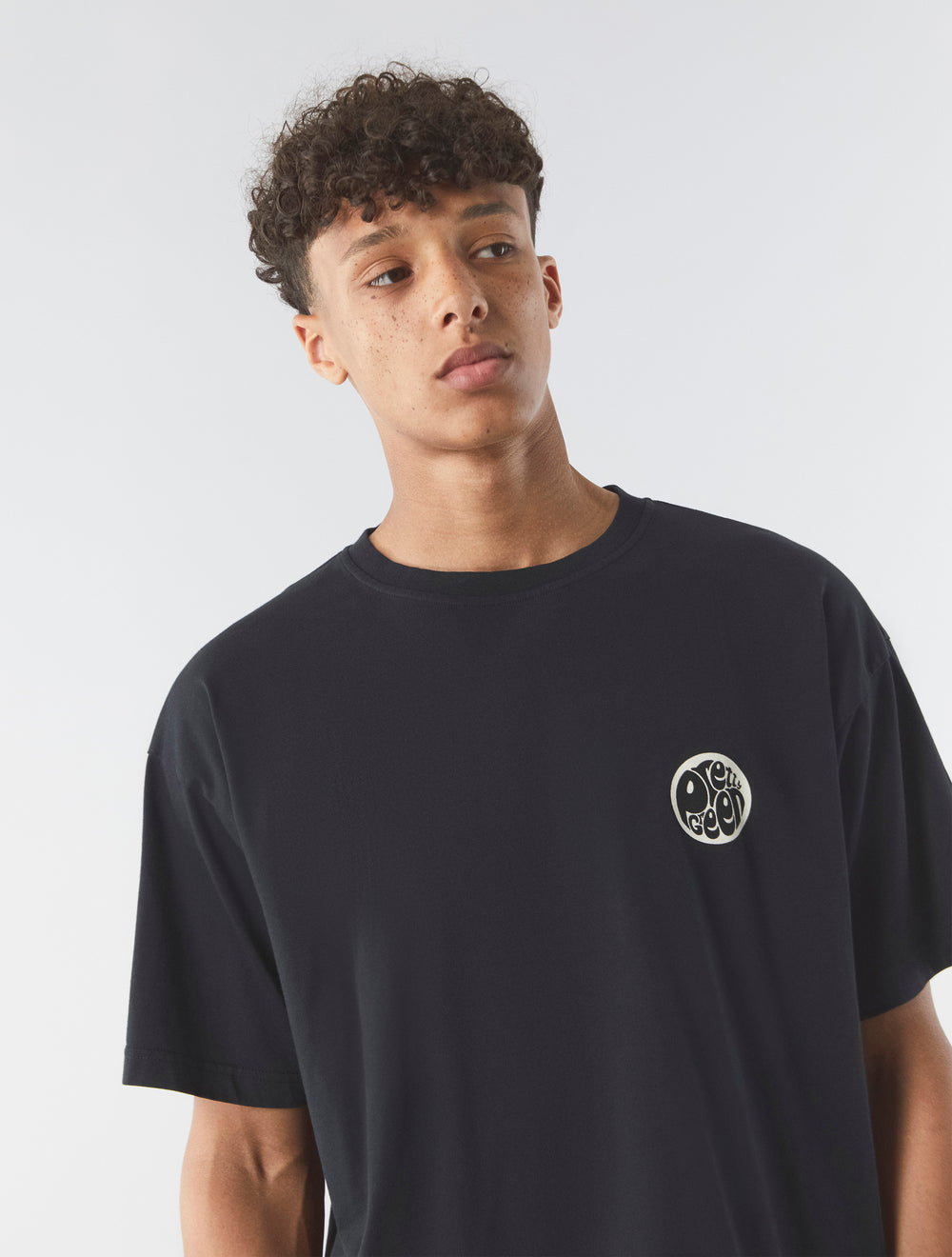 Black Speaker Oversized  T-shirt