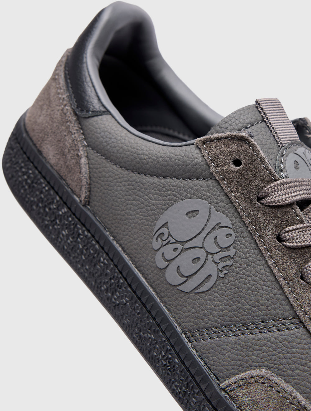 Grey Ramblas Trainer