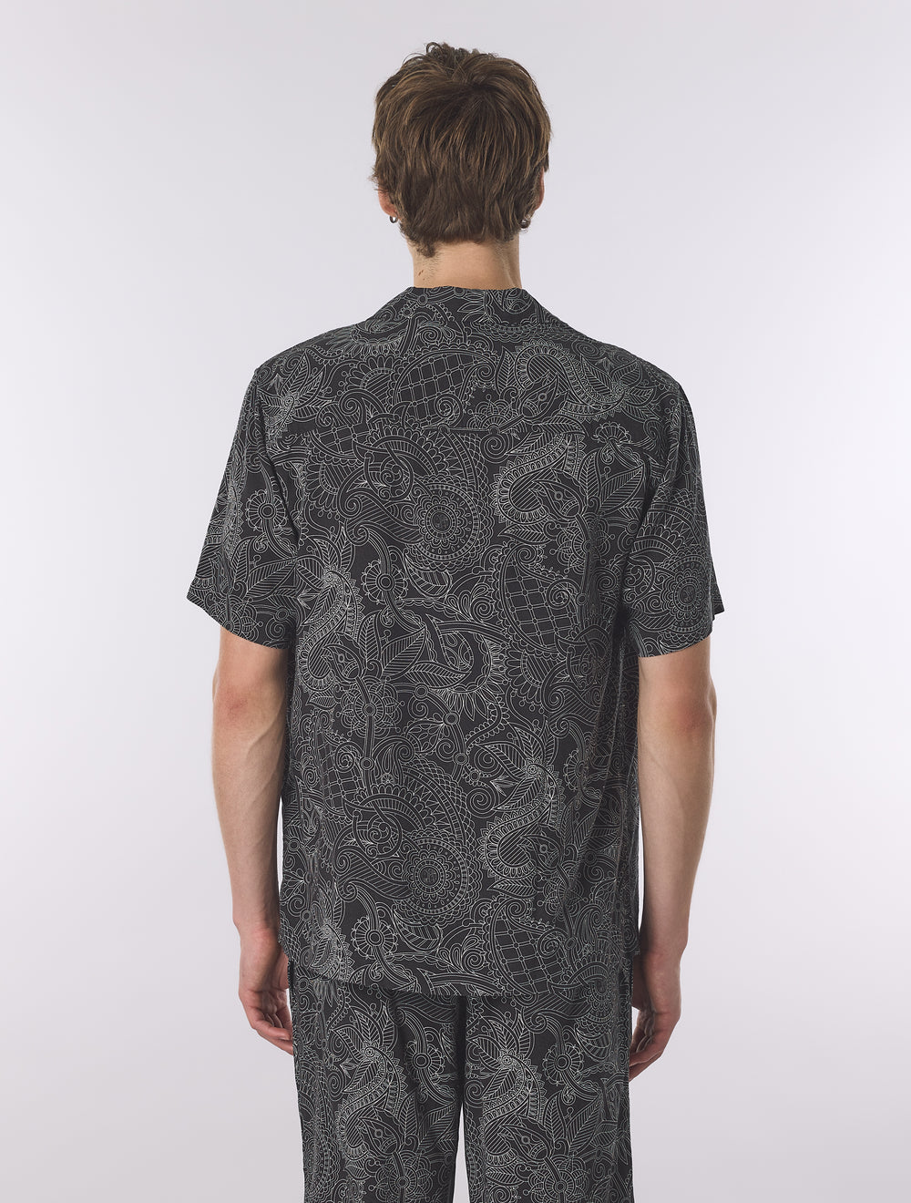 Black Resonance Linear Paisley Short Sleeve Shirt