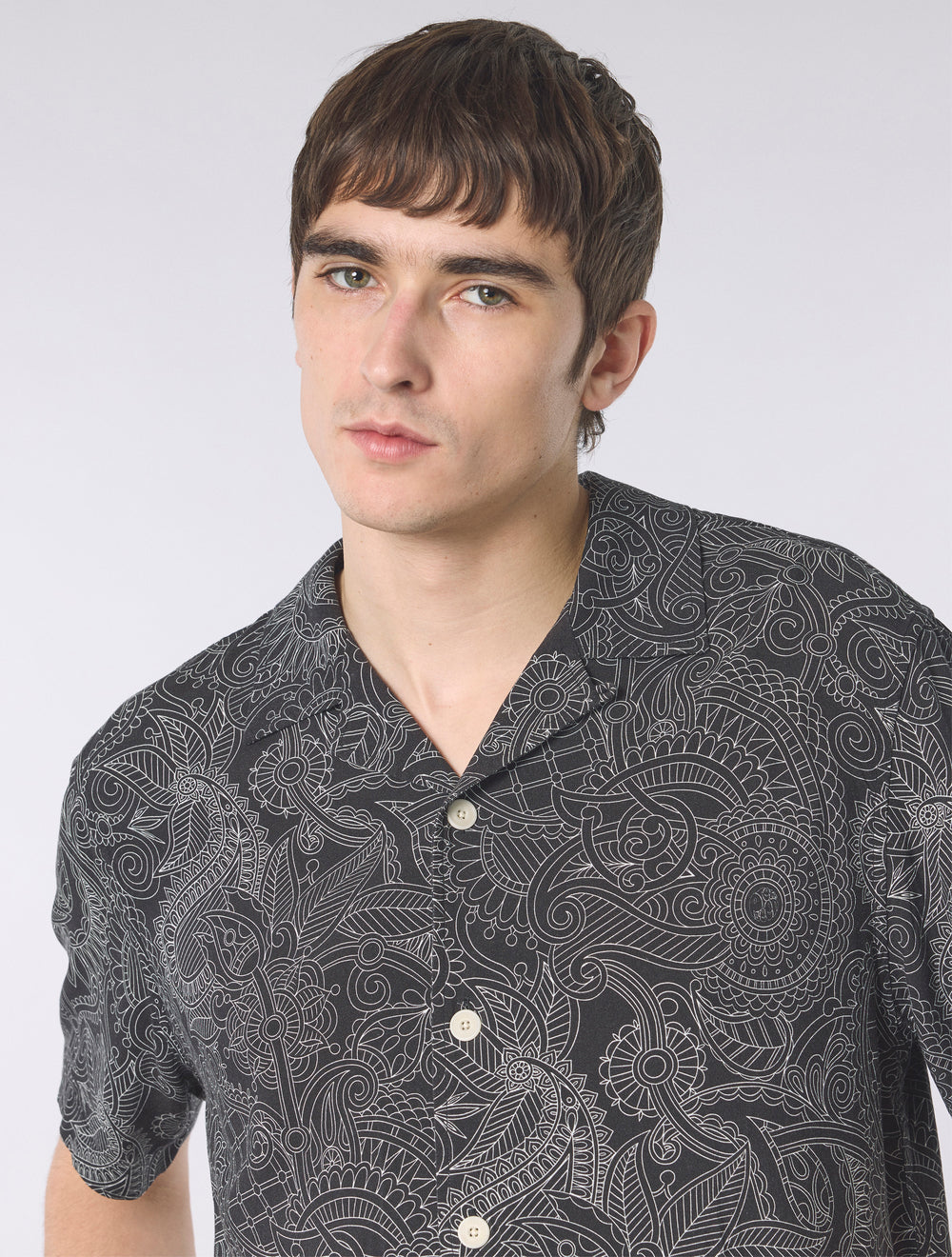 Black Resonance Linear Paisley Short Sleeve Shirt