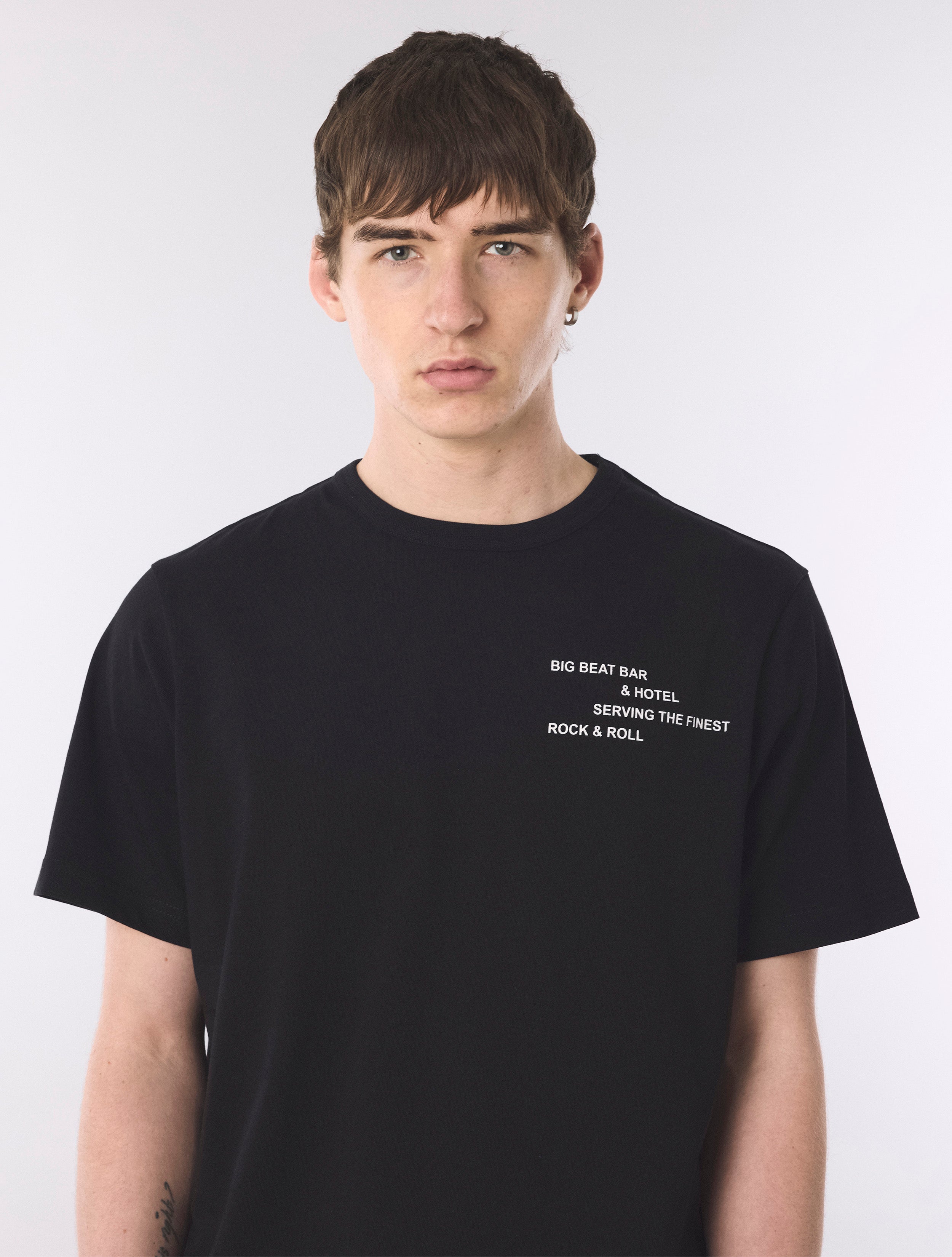 Black Big Beat Hotel T-Shirt – Pretty Green Store